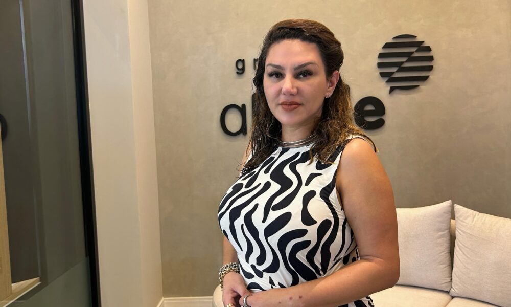 Dayane Sovinski comemora conquista de Imbaú no turismo religioso